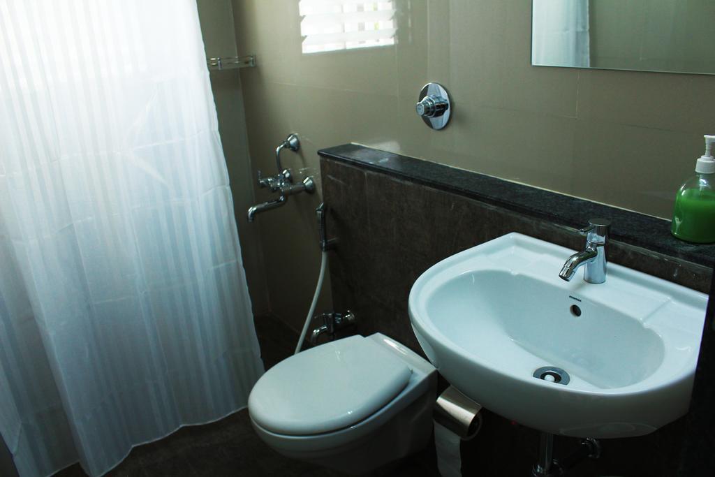 Aashiyana Inn Nashik Kamer foto